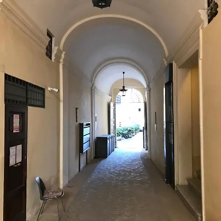 アパート Navona Loft-robi